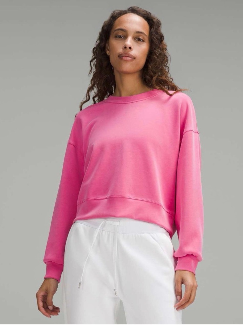 Lululemon Softstreme Perfectly Oversized Cropped Crew
Sonic Pink